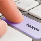 071712-internet taxes-sm